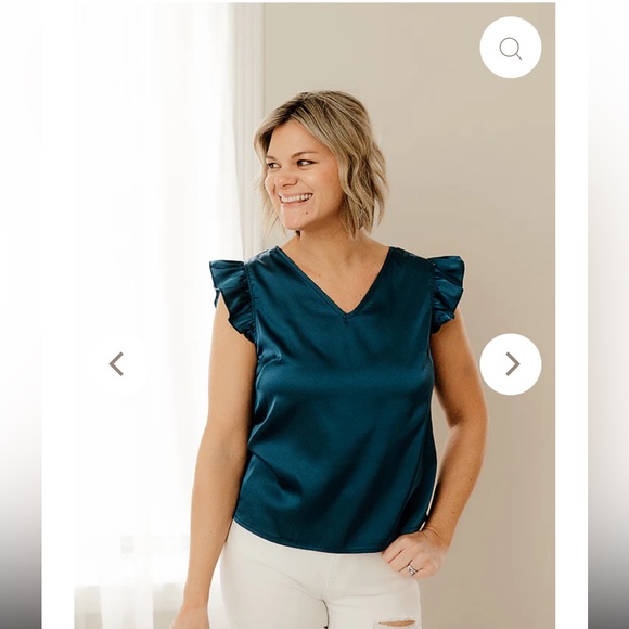 Tops - NWT Teal Green Flutter Ruffle Sleeve Blouse XL